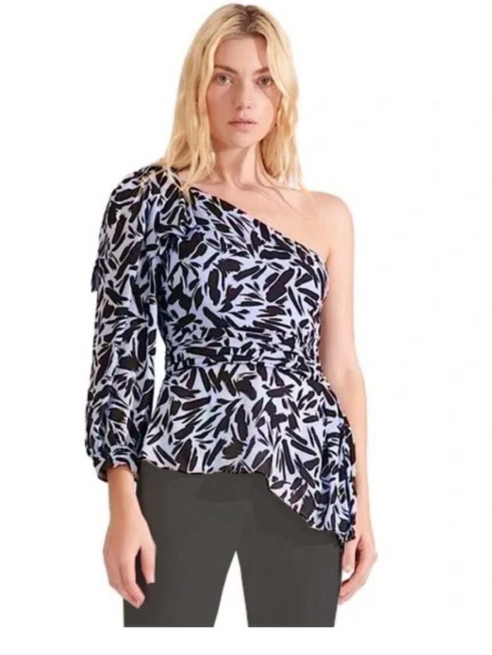 Veronica Beard abstract print silk blend
Veda top